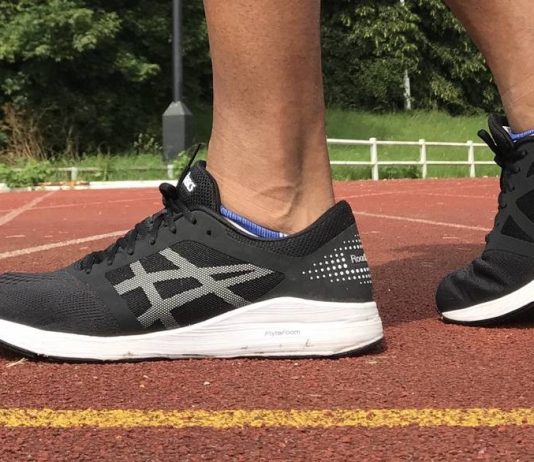 Asics Roadhawk FF Review Asics Roadhawk FF Review