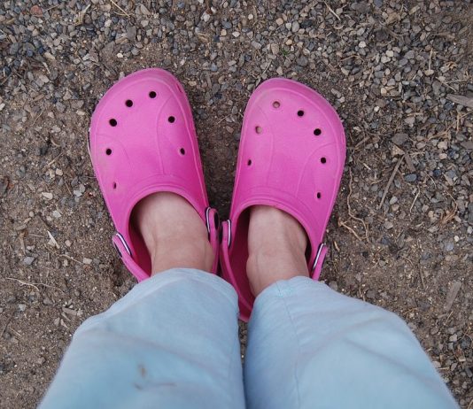 Are Crocs Good For Your Feet