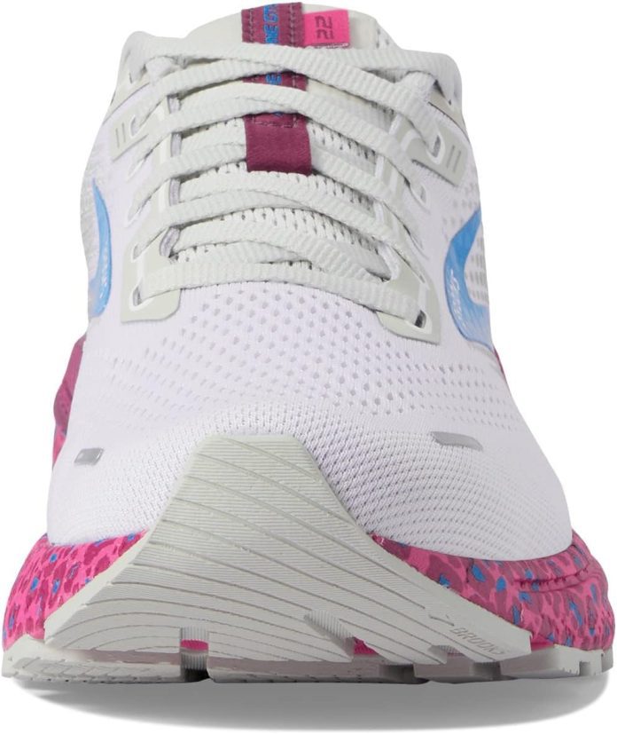 brooks womens adrenaline gts 22 supportive running shoe review