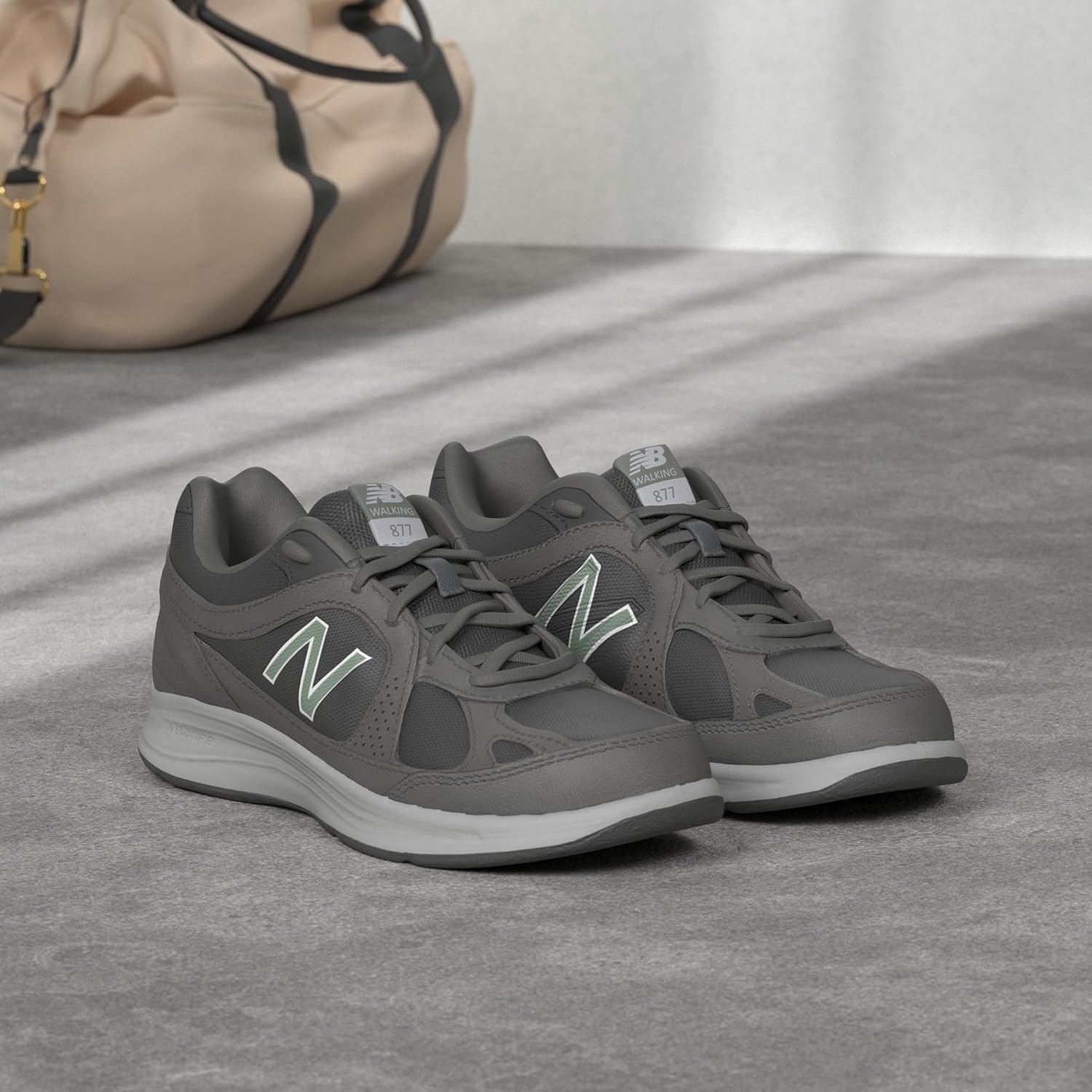 New Balance Mens 877 V1 Walking Shoe