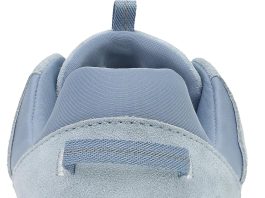 Best Walking Shoes 2026 — Gravity Defyer vs Dansko