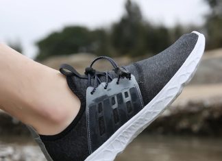 Whatseaso Water Shoes Quick Dry Barefoot Beach Aqua Sport Swim Surf Pool Hiking Diving Walking for Men Women, 11.5 Women/10 Men, Dark Grey